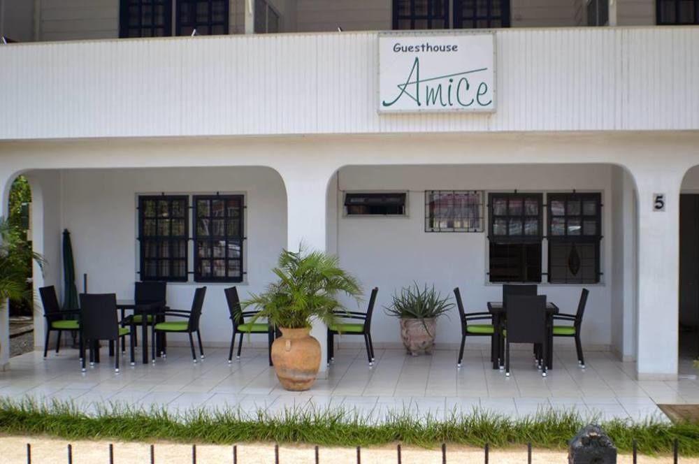 Guesthouse Amice Paramaribo Exterior foto